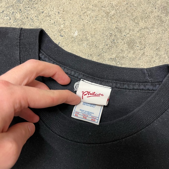 Vintage Y2K Jonny Cash Band Shirt - Picture 3 of 3